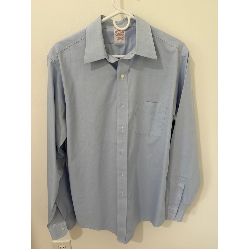 Brooks Brothers Dress Shirt Mens 15.5-36 Light Blue Good Cotton Non-Iron Solid